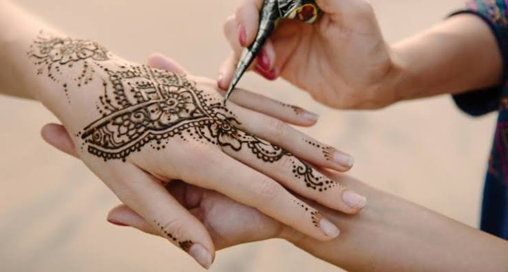 Detailed Henna Cone Application